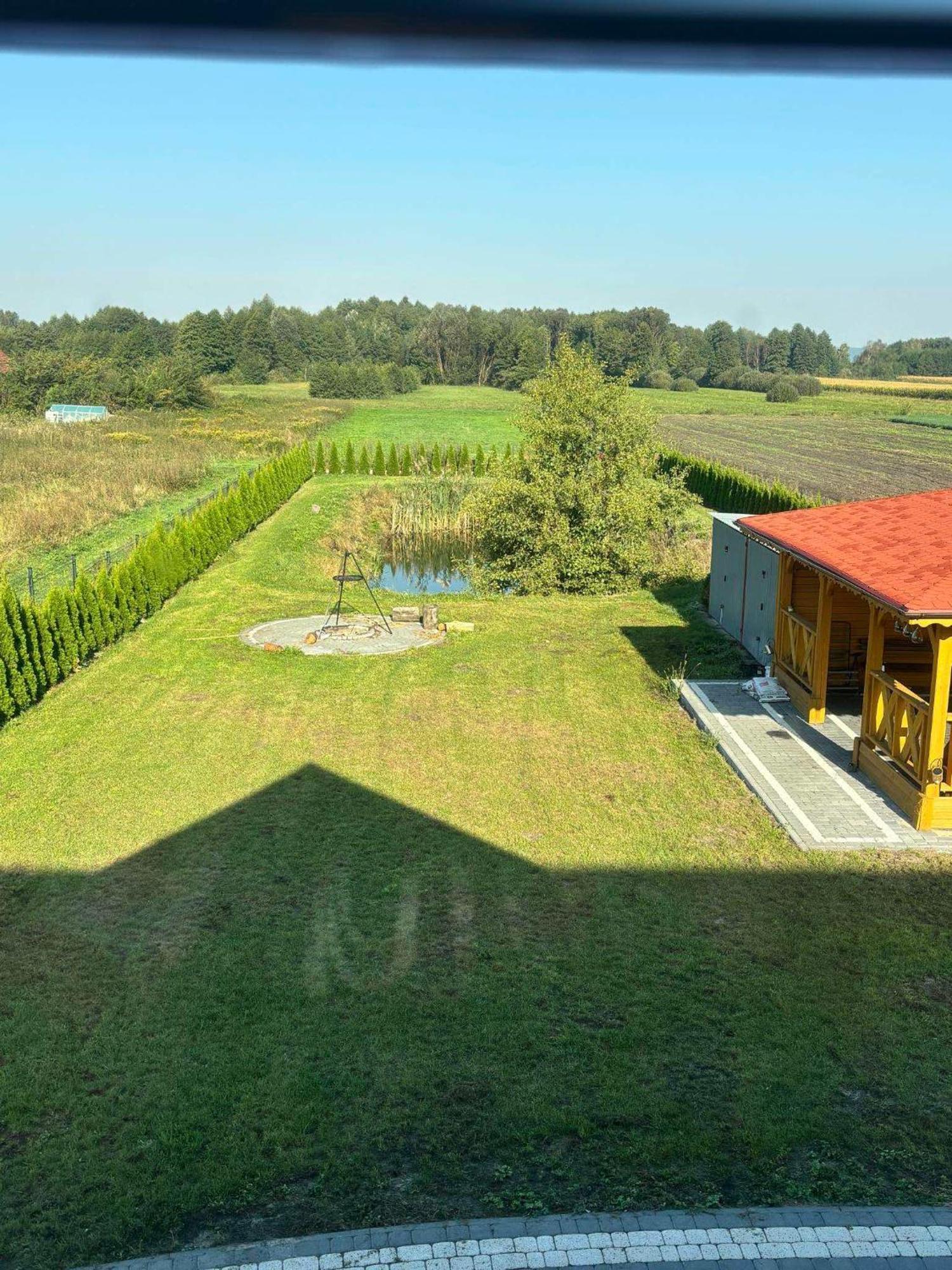 Dworek Sadlinki Exterior photo